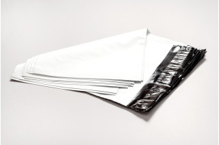 Foliopaki kurierskie - 240x325 C4 100szt. Foliopaki kurierskie - 240x325 C4 100szt.
